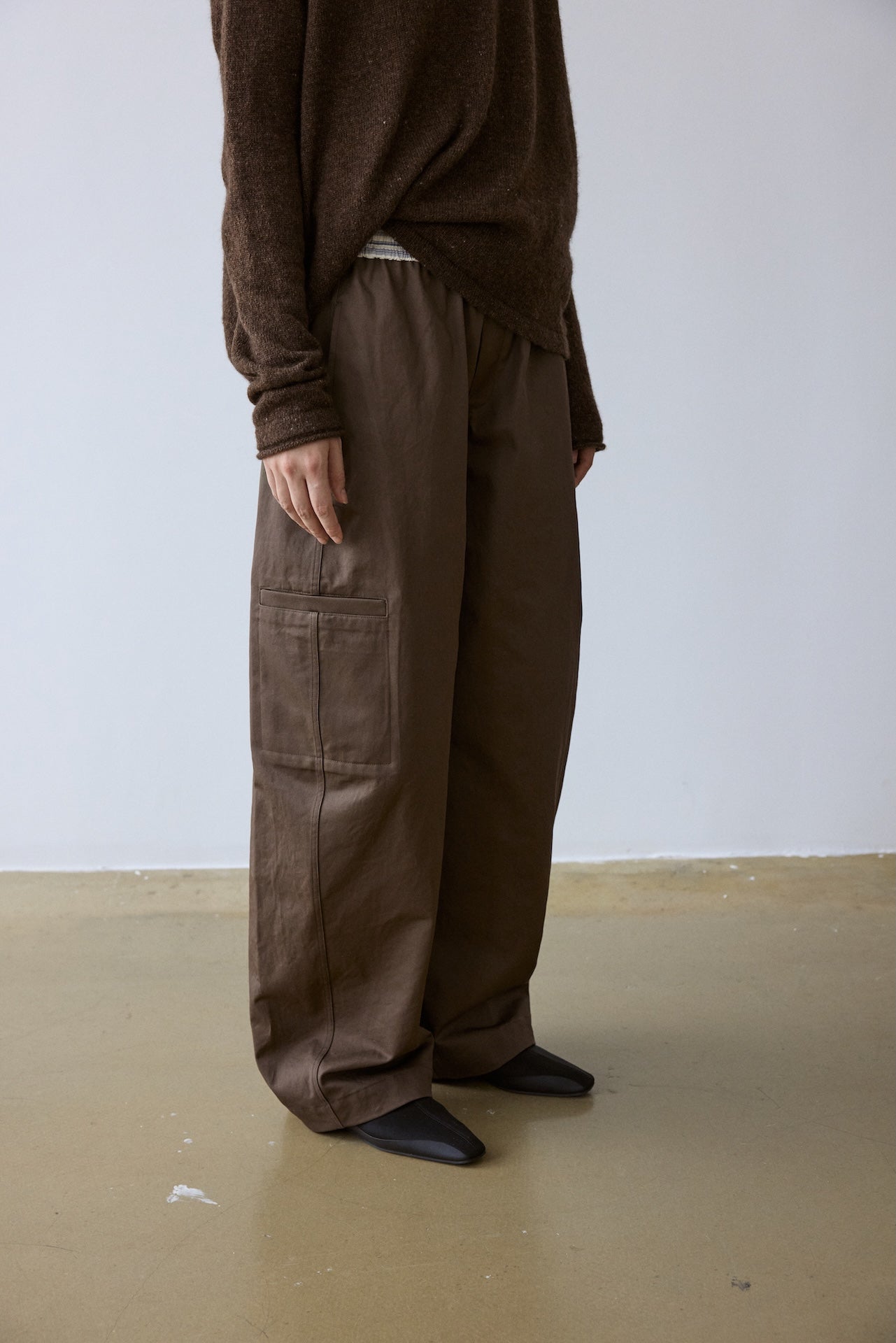 Elastic-Waist Relaxed Wide-Leg Pants