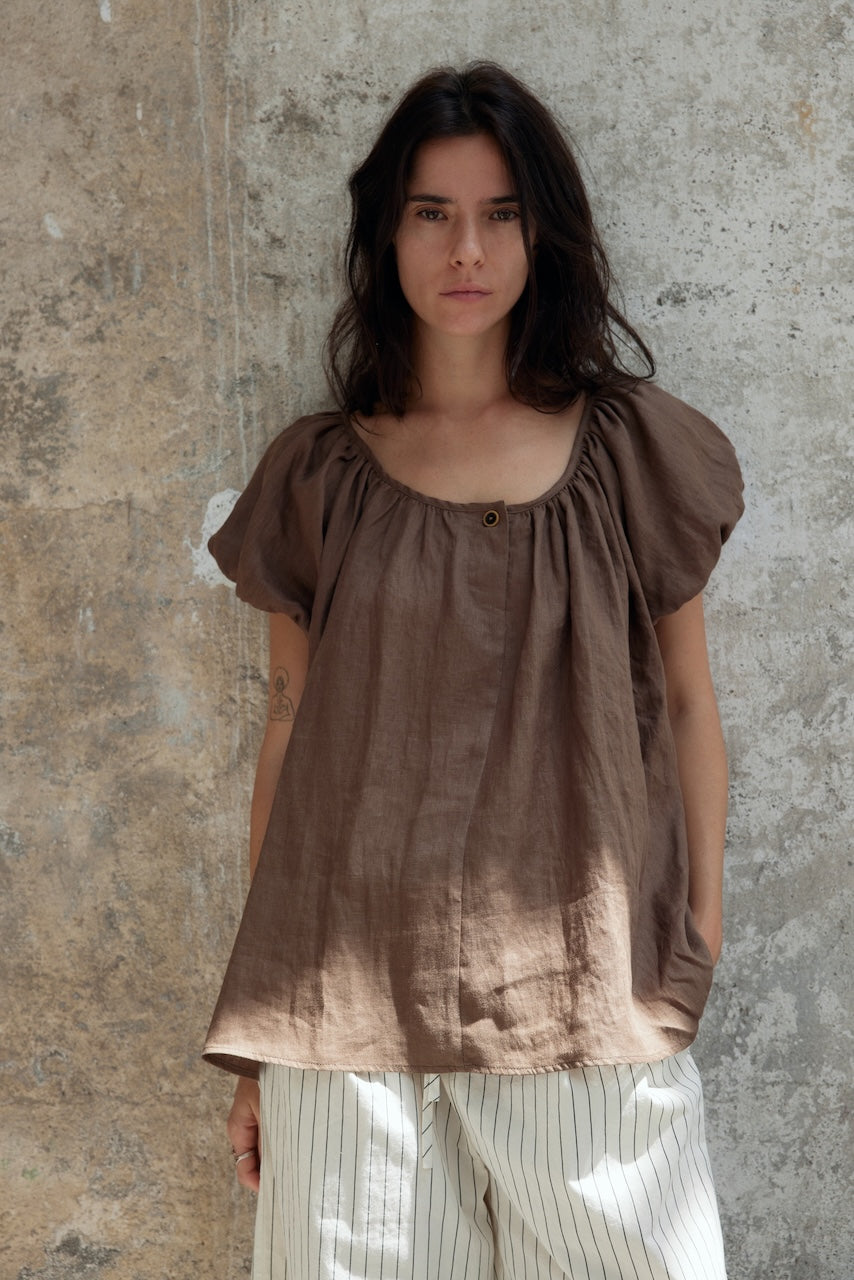U-Neck Gathered Top