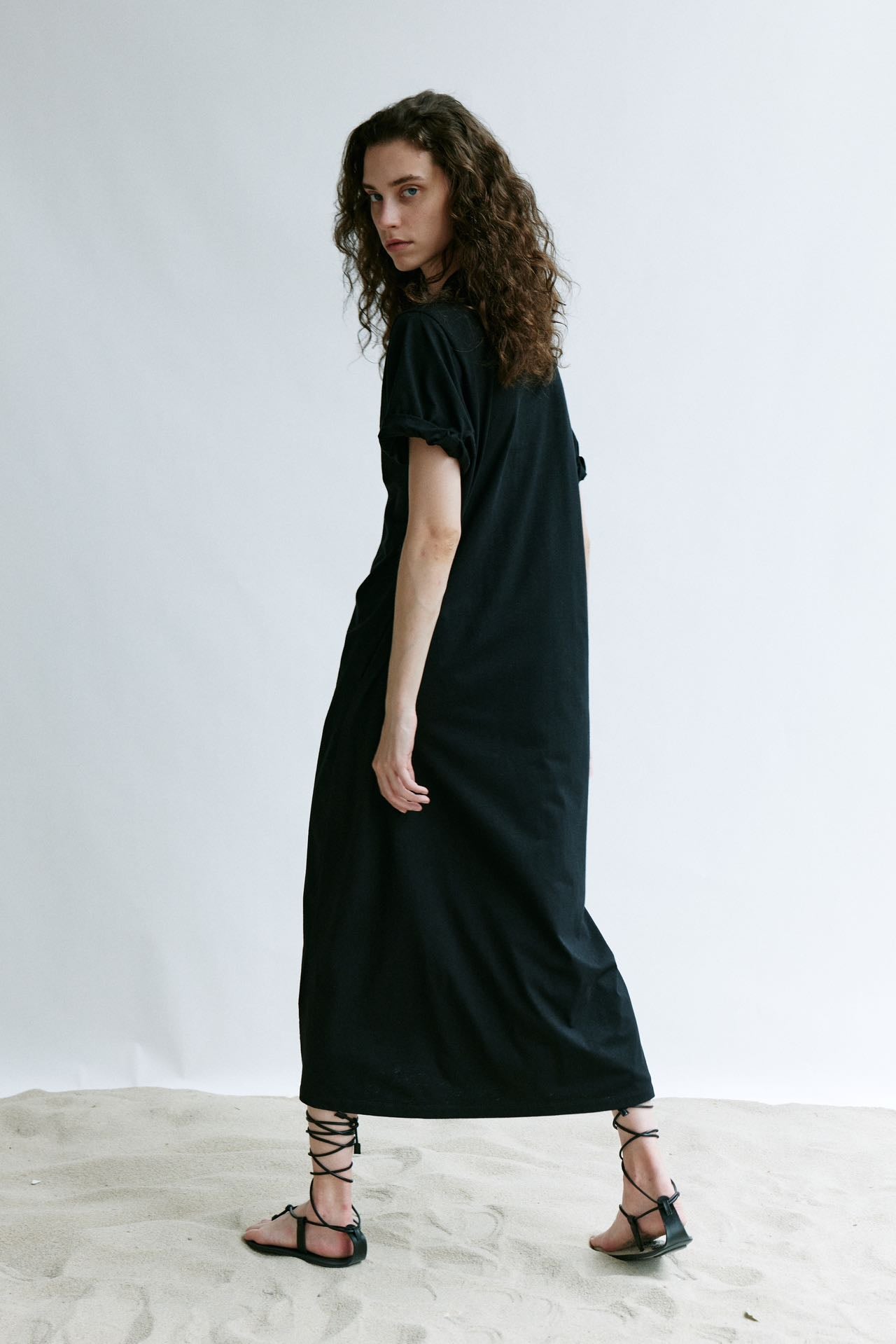 V-neck Ribbed Cuff Mid-length Knit Dress