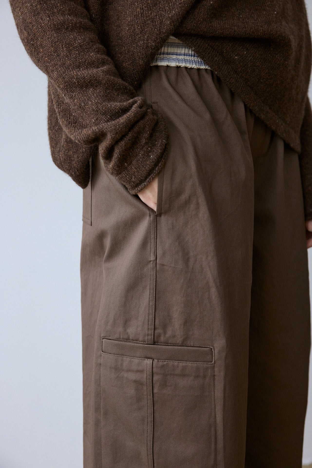 Elastic-Waist Relaxed Wide-Leg Pants