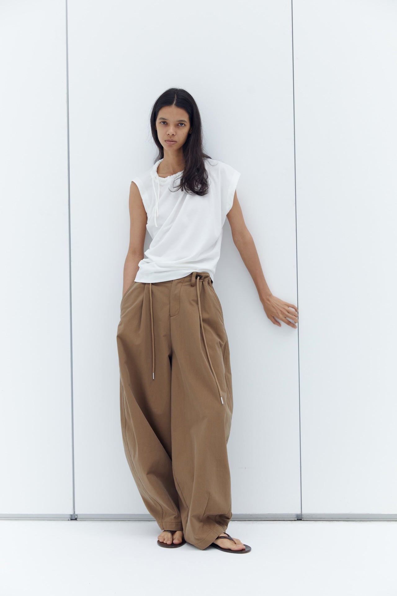 Asymmetric structured T-shirt