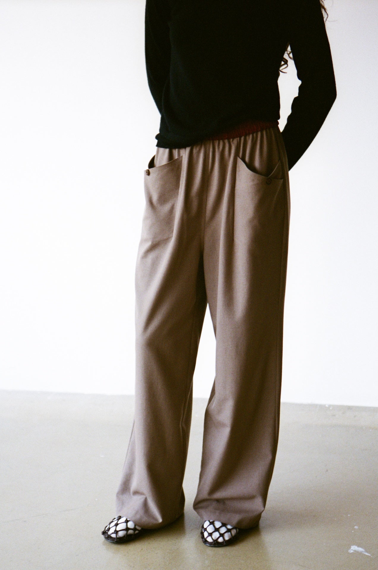 Relaxed Straight-Leg Casual Pants