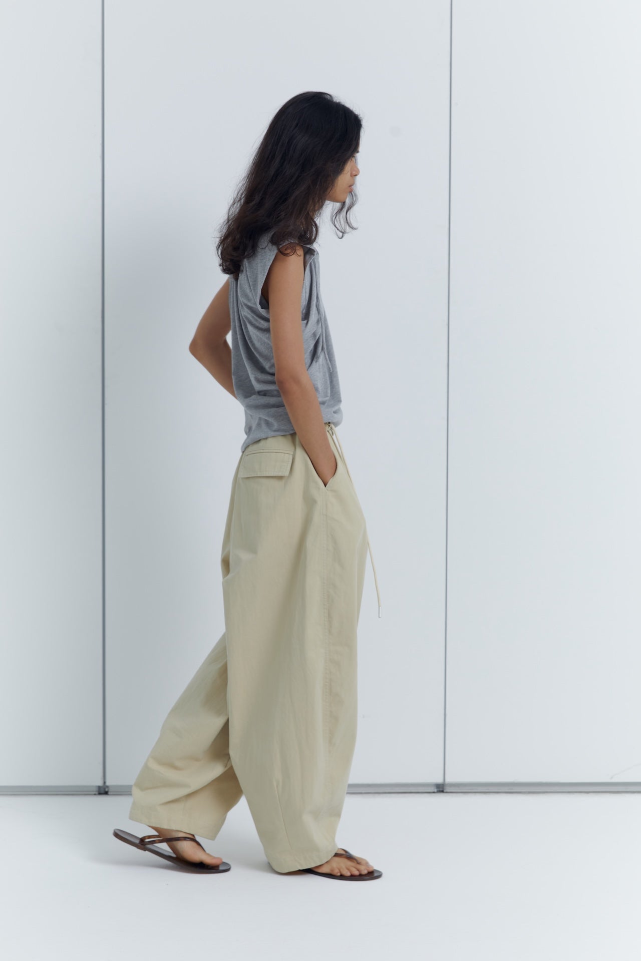 Balloon Silhouette Casual Pants