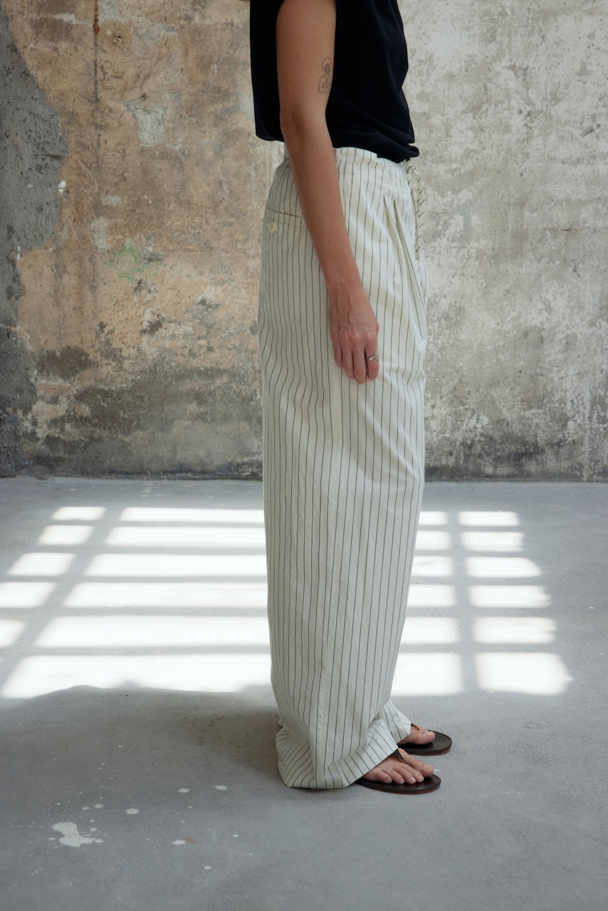 Straight-Leg Drawstring Trousers